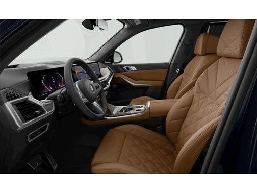 Gray Metallic 2027 BMW X7 xDrive40i