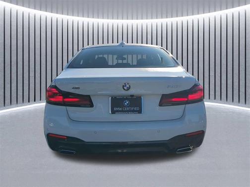 2022 BMW 540 i xDrive