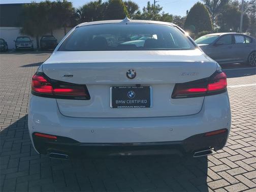 2022 BMW 540 i xDrive