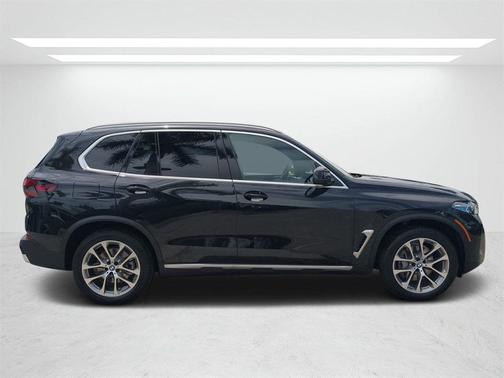 2025 BMW X5 sDrive40i