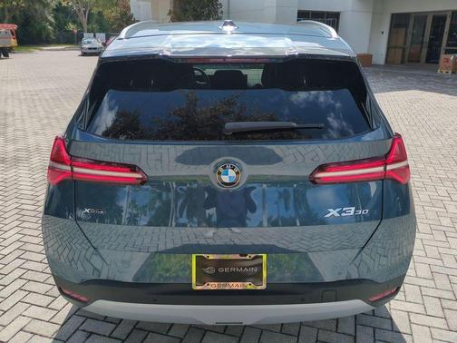 Arctic Race Blue Metallic 2026 BMW X3 30 xDrive