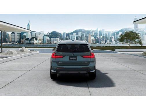 C5Y 2027 BMW X1 xDrive28i