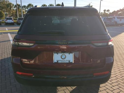 2023 Jeep Grand Cherokee Altitude