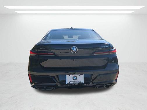 2026 BMW 760 760i xDrive