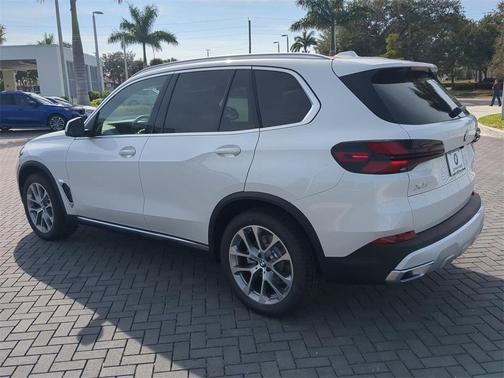 2026 BMW X5 sDrive40i