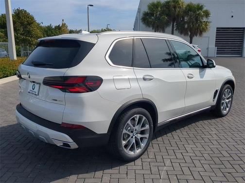 2026 BMW X5 sDrive40i