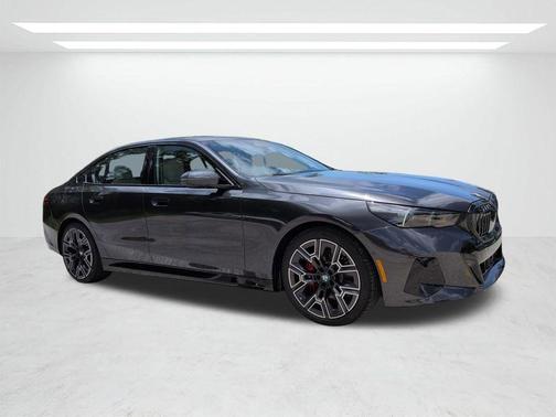Dark Graphite Metallic 2027 BMW 530 i