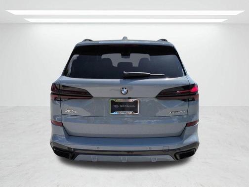 Gray 2026 BMW X5 xDrive40i