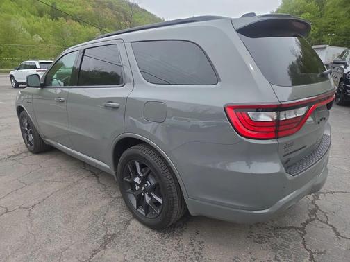 DB Black Clearcoat 2026 Dodge Durango GT Plus