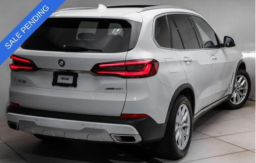 Alpine White 2023 BMW X5 xDrive40i
