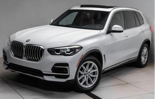 Alpine White 2023 BMW X5 xDrive40i