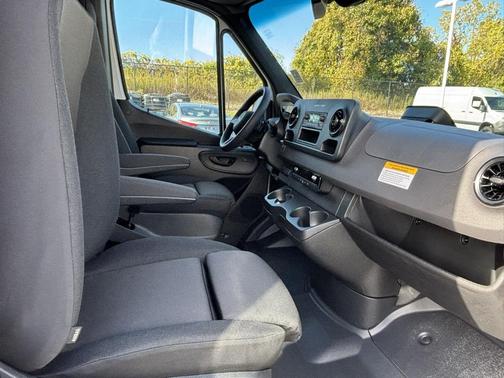 2026 Mercedes-Benz Sprinter 2500 High Roof