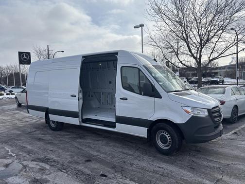 2025 Mercedes-Benz Sprinter 2500 High Roof