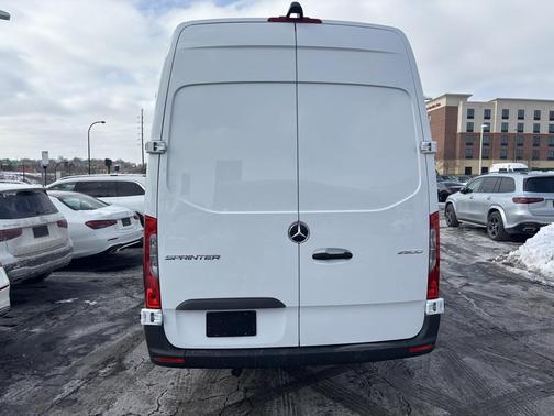 2025 Mercedes-Benz Sprinter 2500 High Roof