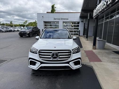 2025 Mercedes-Benz GLS 450 4MATIC