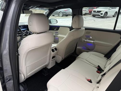 Mountain Grey Metallic 2026 Mercedes-Benz GLB 250 4MATIC