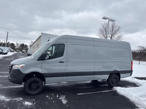2025 Mercedes-Benz Sprinter 2500 High Roof