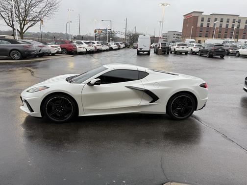 2023 Chevrolet Corvette Stingray w/1LT