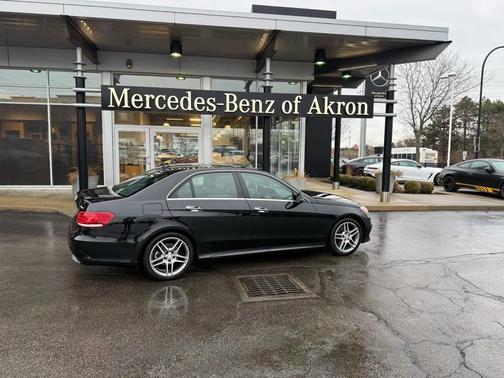 2015 Mercedes-Benz E-Class 4MATIC