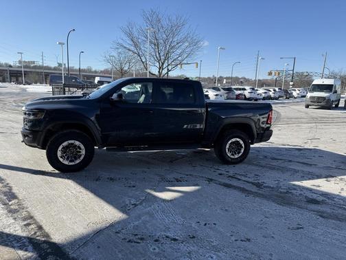 2025 RAM 1500 RHO Crew Cab 4x4 5'7' Box