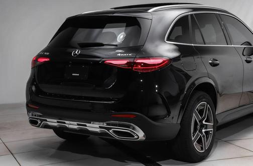 Black 2025 Mercedes-Benz GLC 300 4MATIC