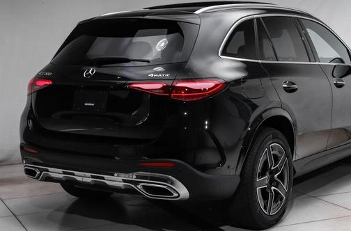 2025 Mercedes-Benz GLC 300 4MATIC