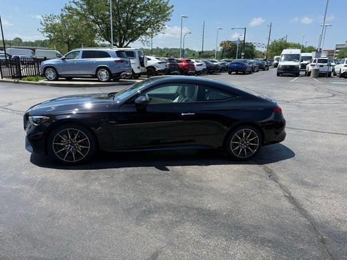 Obsidian Black Metallic 2026 Mercedes-Benz AMG CLE 53 4MATIC+