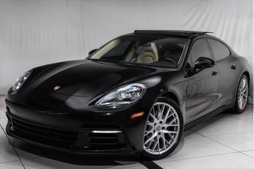 2018 Porsche Panamera 4