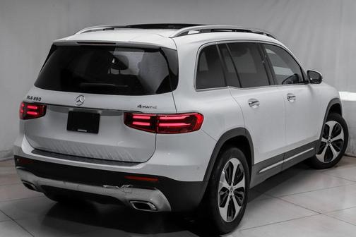 2025 Mercedes-Benz GLB 250 4MATIC