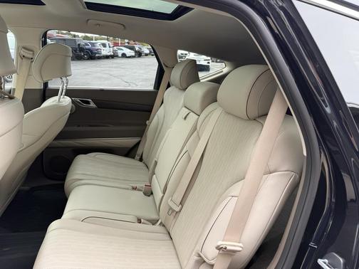 2023 Genesis GV80 2.5T