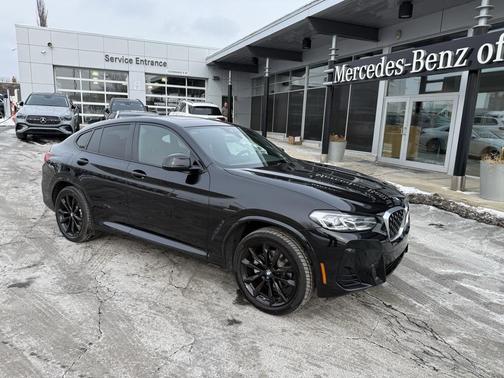 2022 BMW X4 xDrive30i