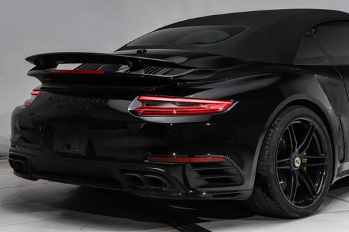 2017 Porsche 911 Turbo S