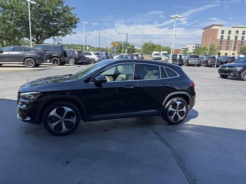 2025 Mercedes-Benz GLA 250 4MATIC