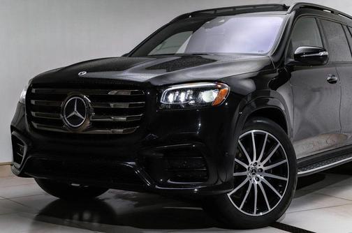 Obsidian Black 2026 Mercedes-Benz GLS 580 4MATIC