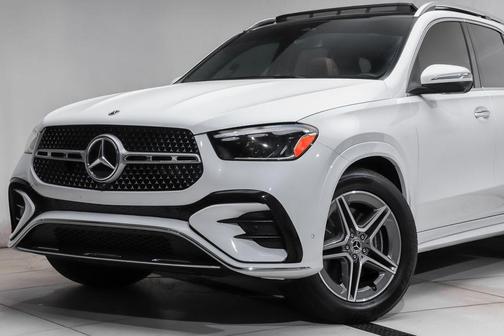 MANUFAKTUR Moonlight White Metallic 2025 Mercedes-Benz GLE 350 4MATIC