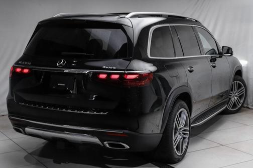 2026 Mercedes-Benz GLS 450 4MATIC