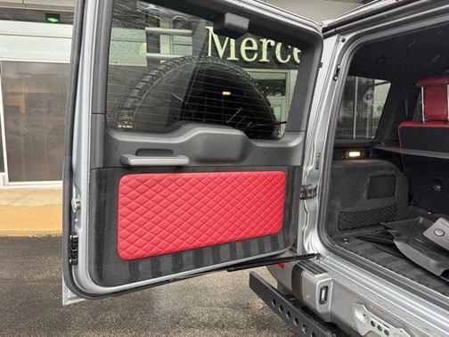 MANUFAKTUR Platinum magno 2024 Mercedes-Benz AMG G 63 G 63 AMG