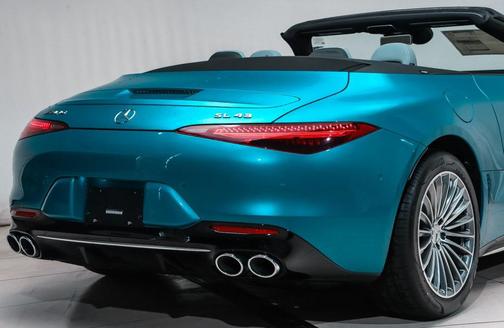 2024 Mercedes-Benz AMG SL 43 Base