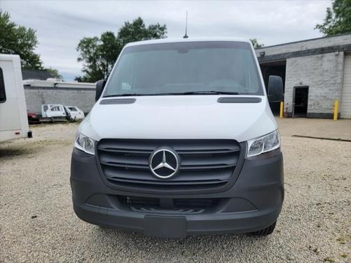 2024 Mercedes-Benz Sprinter 2500 Standard Roof