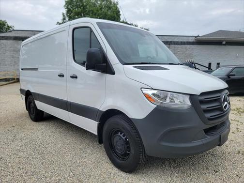 2024 Mercedes-Benz Sprinter 2500 Standard Roof