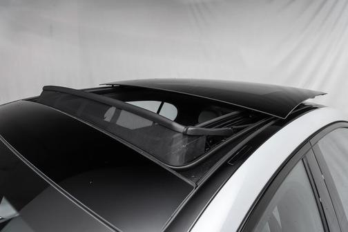 MANUFAKTUR Alpine Grey 2026 Mercedes-Benz AMG E 53 E 4MATIC+