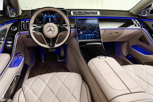 Selenite Grey/Cirrus Silver 2024 Mercedes-Benz Maybach S 580 4MATIC