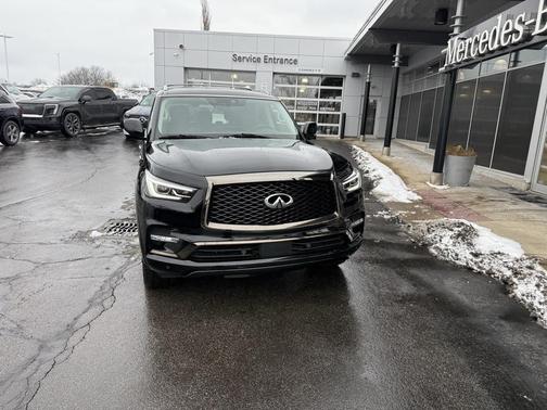 2022 INFINITI QX80 PREMIUM SELECT AWD