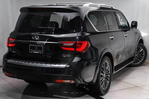 2022 INFINITI QX80 PREMIUM SELECT AWD