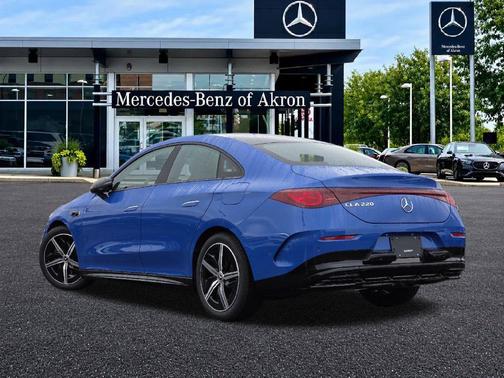 Sky Blue Metallic 2027 Mercedes-Benz CLA 220 Hybrid CLA 220 Hybrid