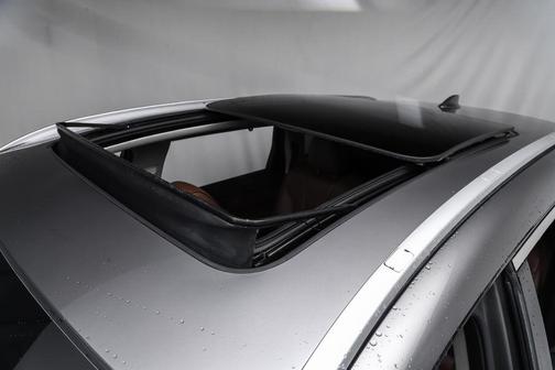 2023 Acura MDX Advance Package