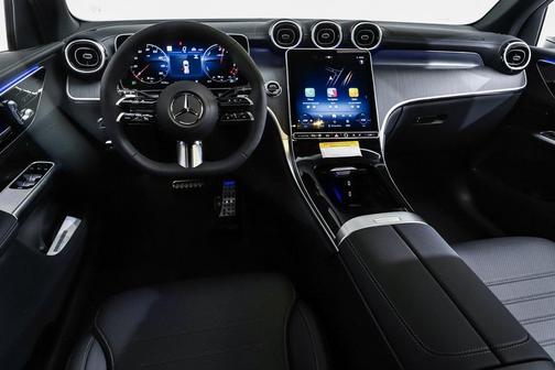 2025 Mercedes-Benz GLC 350e Base