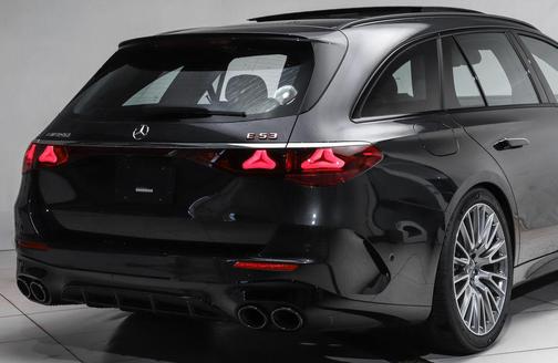Graphite Grey Metallic 2026 Mercedes-Benz AMG E 53 E 4MATIC+