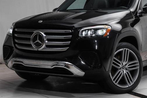 Obsidian Black Metallic 2025 Mercedes-Benz GLS 450 4MATIC