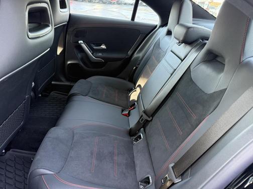 2026 Mercedes-Benz CLA 250 4MATIC